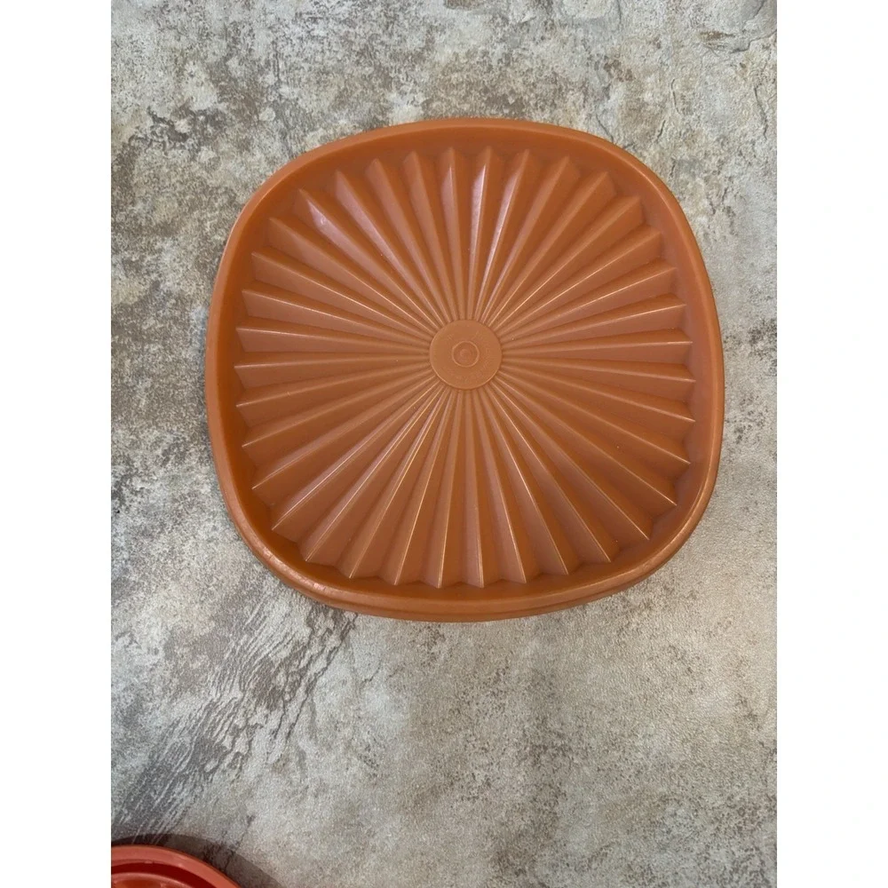 Tupperware Servalier Square Lid Starburst Replacement Burnt Orange Vintage 7.25